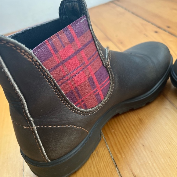 Blundstone Boots Brown with Pink Tartan Size 7 1/2 or 4 1/2 Women - Picture 7 of 13